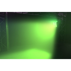 Reflektor teatralny ZOOM LED RGBW 200W BeamZ BTF200CZ